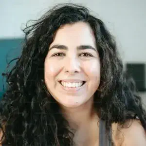 Marcela L. | 26 anos