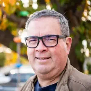 Marcos M. | 49 anos